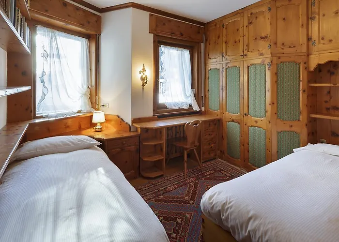 L'ampezzana - Stayincortina *